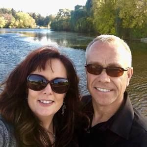 Meet your Posher, Loralei